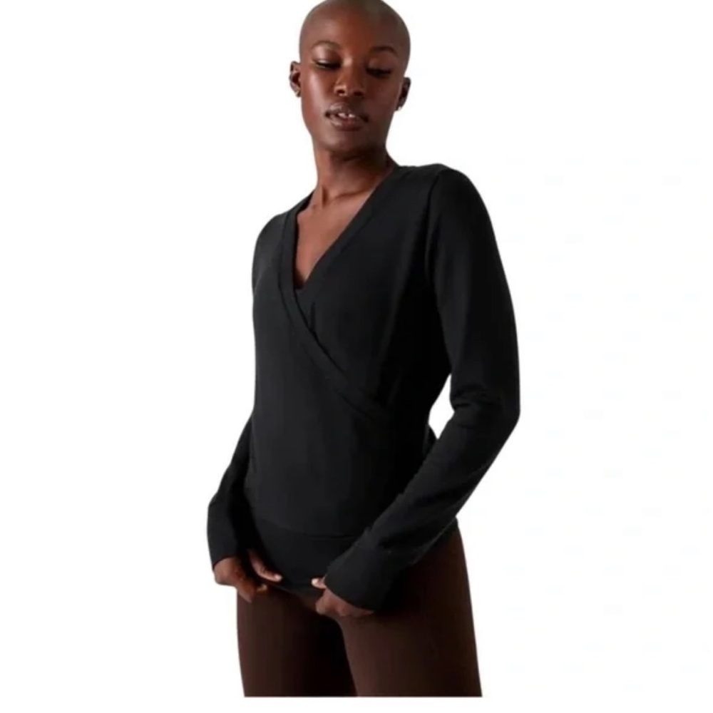 NWT Athleta Recharge Sweatshirt